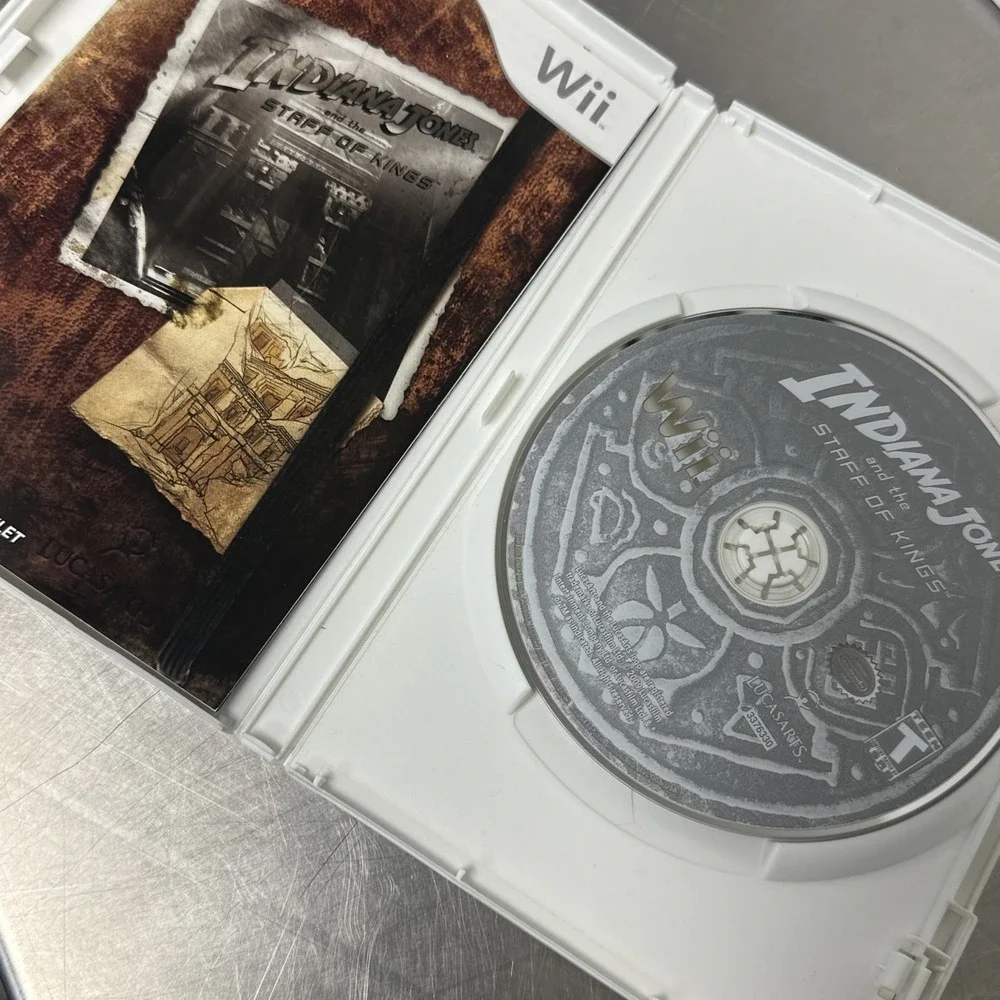 Indiana Jones & The Staff Of Kings‎ Nintendo Wii Case And Booklet